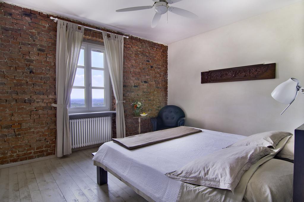 Casale Osvalda Bed & Breakfast Alfiano Natta Room photo